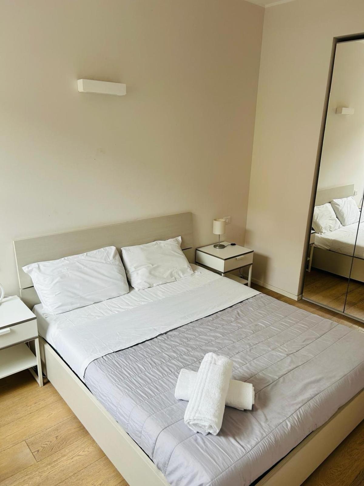 Easy Room Italy Mailand Exterior foto