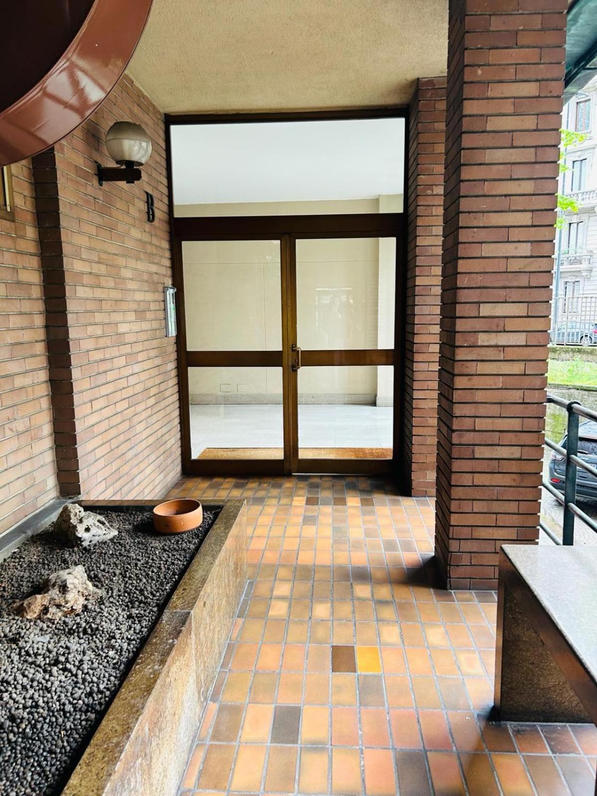 Easy Room Italy Mailand Exterior foto