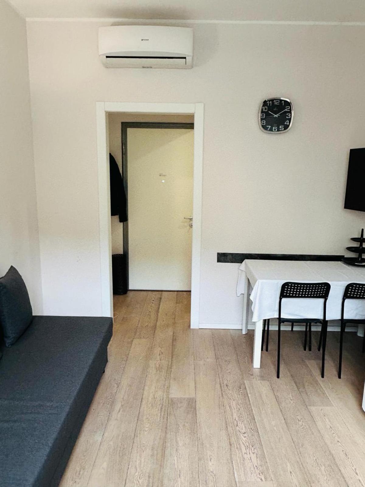 Easy Room Italy Mailand Exterior foto